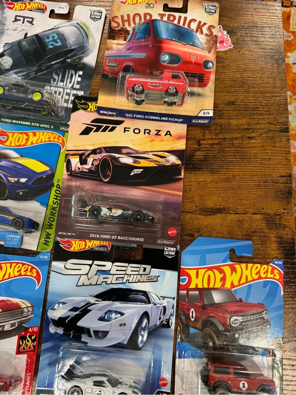 🏎️🏎️ NIB Hot Wheels FORD: Lot Of 22: Premium Mustang, Bronco, Ranger, Fiesta🏎️🏎️